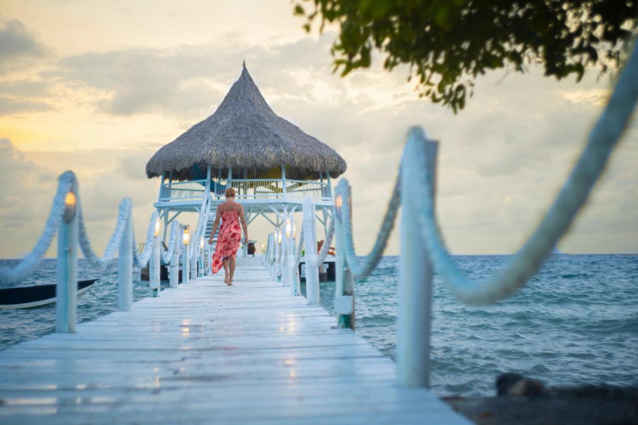 Quinta Del Mar Tintipan Hotel Isla Mucura Exterior photo